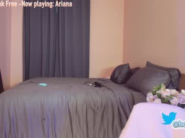 female cam girl hollyextra image #2187653