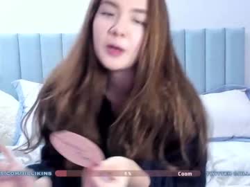 female cam girl jillikins image #3175184