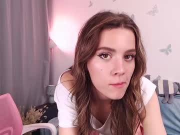 female cam girl aria_muv image #2570669