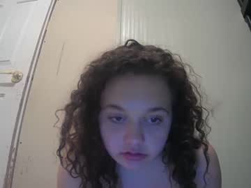 sallysquirtsalot  female  webcam