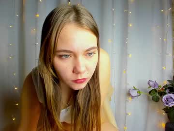 female cam girl so_little_girl image #965656
