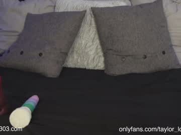 female cam girl taylor_love_303 image #2480909