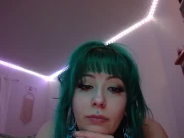 kylakitsune  female  webcam
