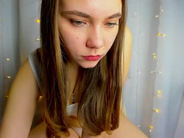 female cam girl so_little_girl image #963087
