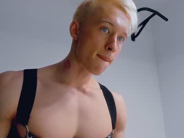 female cam man l_adonis_l image #788087
