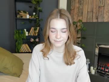 female cam couple thomashelena image #1236184