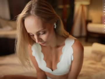 female cam girl babywithpower image #2259368