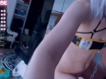 female cam girl careful_i_bite image #3535414