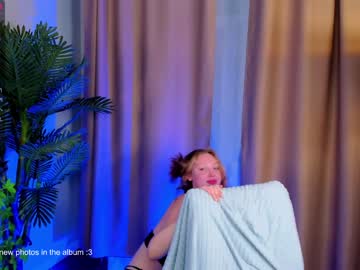 female cam girl dinablush image #3098870