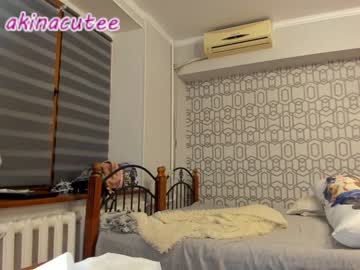 female cam girl akino_17 image #901684