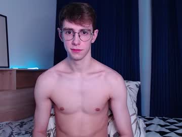 female cam man alfie_evanss image #3517074