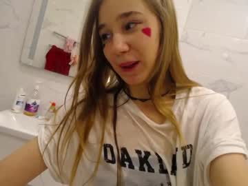 female cam girl nancycute__ image #479537