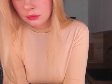 female cam girl 8a8y_nura image #410538