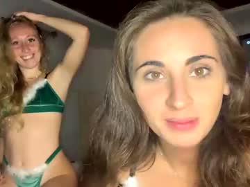 female cam couple pixieandstorm image #553264