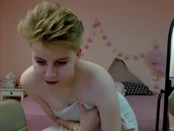 female cam tranny nicolawine image #3977842