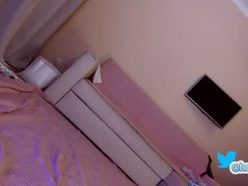 female cam girl hollyextra image #2890183