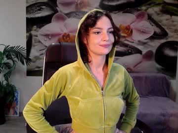 female cam girl jennycutey image #3554784