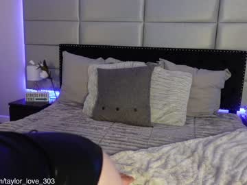 female cam girl taylor_love_303 image #967573