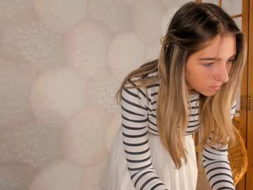 female cam girl taitedensford image #3988767