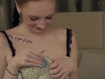 female cam girl erlinedarlington image #4060880