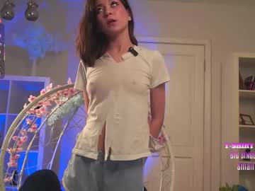 moireearney  female  webcam