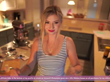 female cam girl blazefyre image #2406133