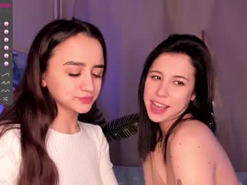 female cam couple anna_mariia image #461976