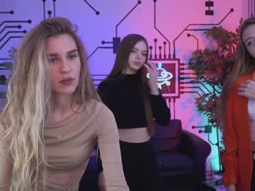 female cam couple anabel054 image #2912016