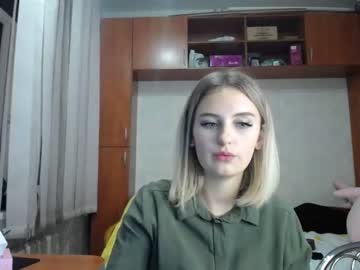female cam girl melena_shy image #148236