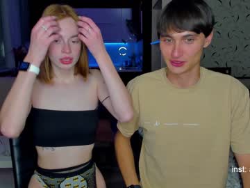 female cam couple triple_crystal image #2582439