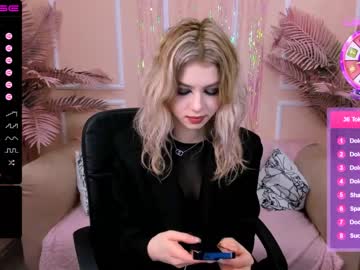 female cam couple bethmad image #737229