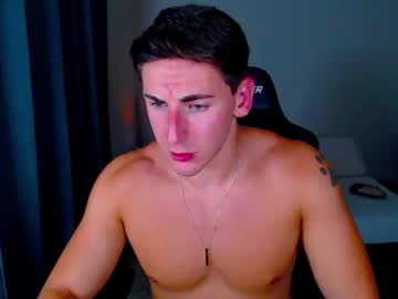 female cam man zach_rhyder image #2507907