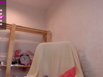 female cam girl mila_kimm image #3668906