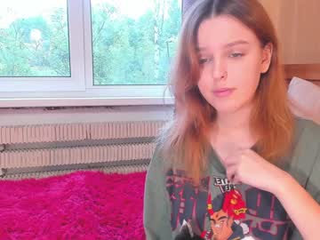 female cam couple sledadora image #2509280