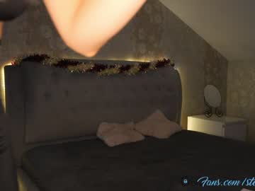 female cam girl stella_and_stephan image #702835