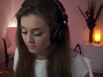 female cam girl lettymoa image #3102655