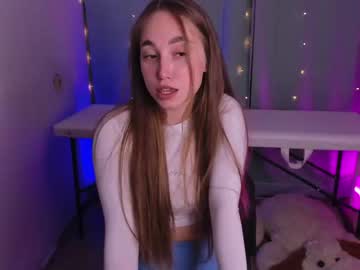 female cam girl vikki_opp image #1385085