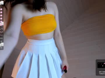 female cam girl darling_kira image #2625386