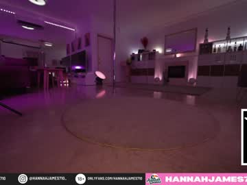 female cam girl hannahjames710 image #2813395