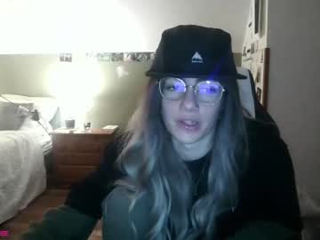 female cam girl pixelatedprincess image #3232428