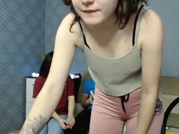 female cam couple renae_tom image #773752