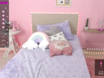 female cam girl little_effy18 image #1543416