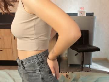 female cam girl evangelinagini image #2823952