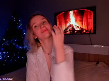female cam girl melondama image #3259378