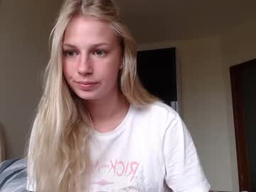 female cam girl magic_couple13 image #2202134