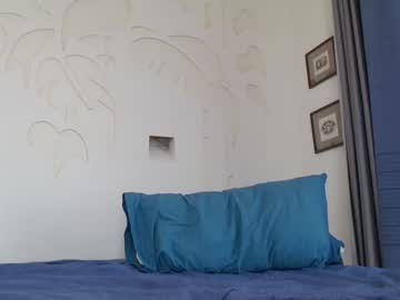 female cam couple asian_girl_abroad image #3337571