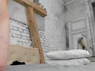 female cam couple kellytimmy14 image #3449405