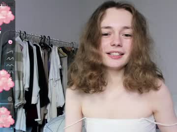 female cam girl mxxnsxsul image #2246293
