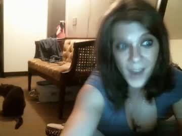 female cam girl fuckmyface40 image #185741