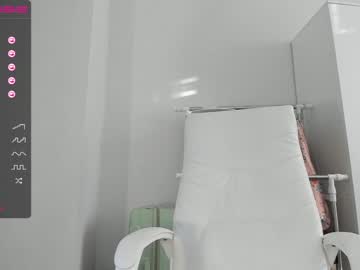 female cam girl hee_jin image #3297320